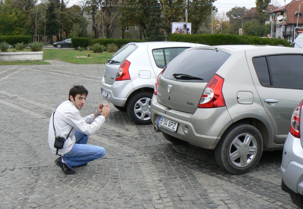 Click image for larger version

Name:	Sandero4.JPG
Views:	40
Size:	417.0 KB
ID:	668